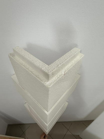 Colțar Decorativ Exterior Polistiren 36×36×100 cm | CI-18